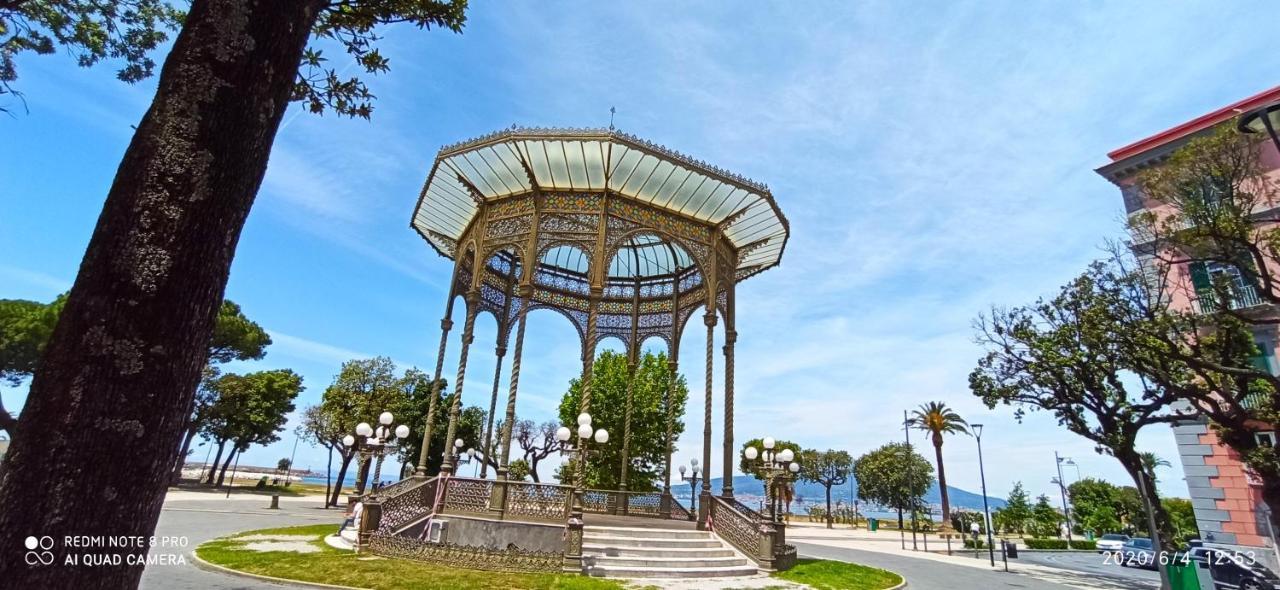 La Villa Degli Dei - Guest House Castellammare di Stabia Zewnętrze zdjęcie